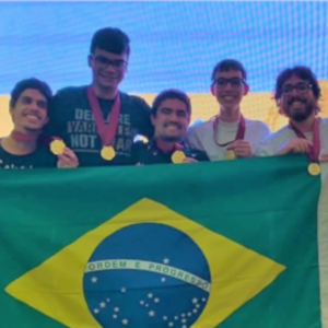 Alunos do IME-USP conquistam medalhas de ouro na CIIM 2022